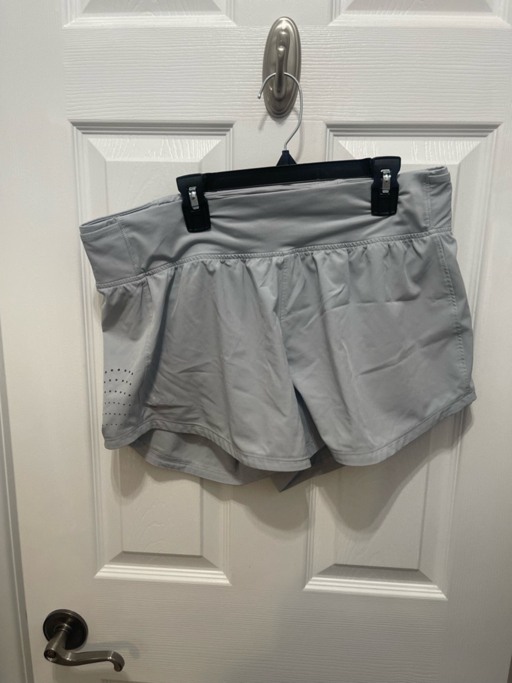 Under Armour Light Gray Women's Athletic Skort-Style Shorts - Picture 9 of 12
